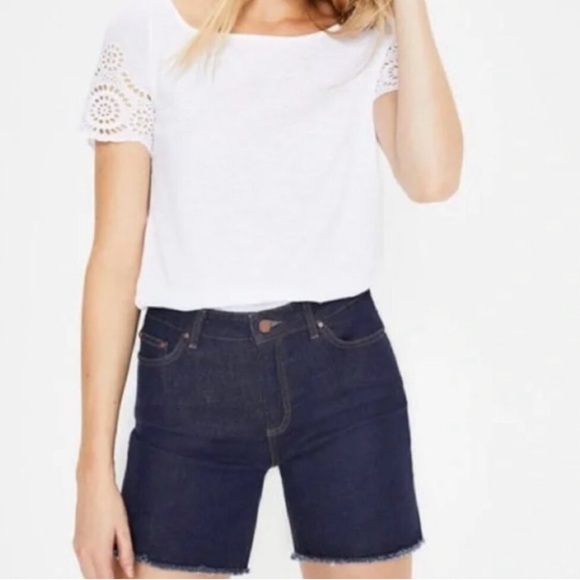 Boden Pants - BODEN THE SALCOMBE DARK WASH JEAN SHORT US 6